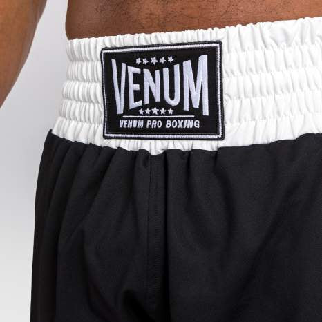 Venum Classic Black/White hlačke za boks