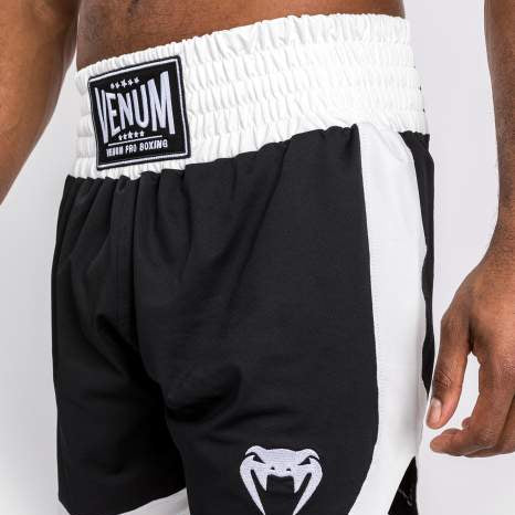 Venum Classic Black/White hlačke za boks