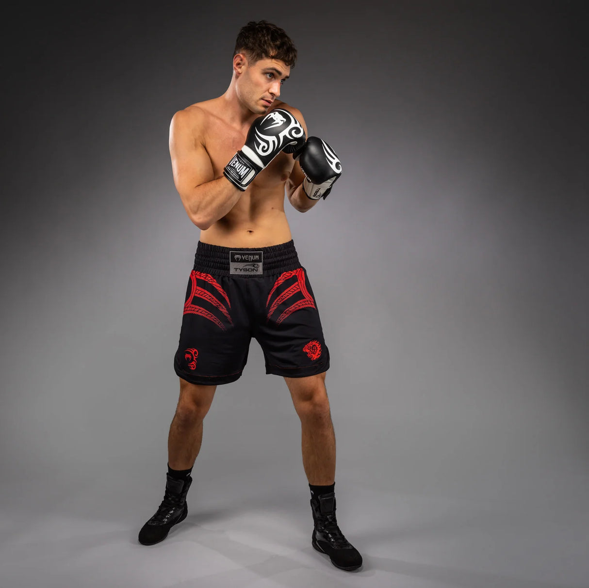 Venum x Mike Tyson Tiger Deep Black/Intense Red Hlačke Za Boks