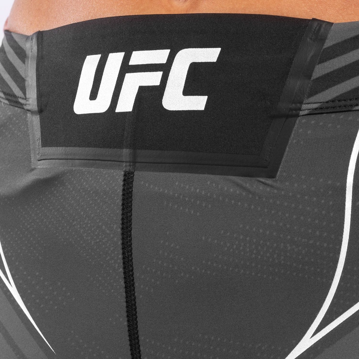 UFC Venum Authentic Fight Night Black ženske kratke pajkice