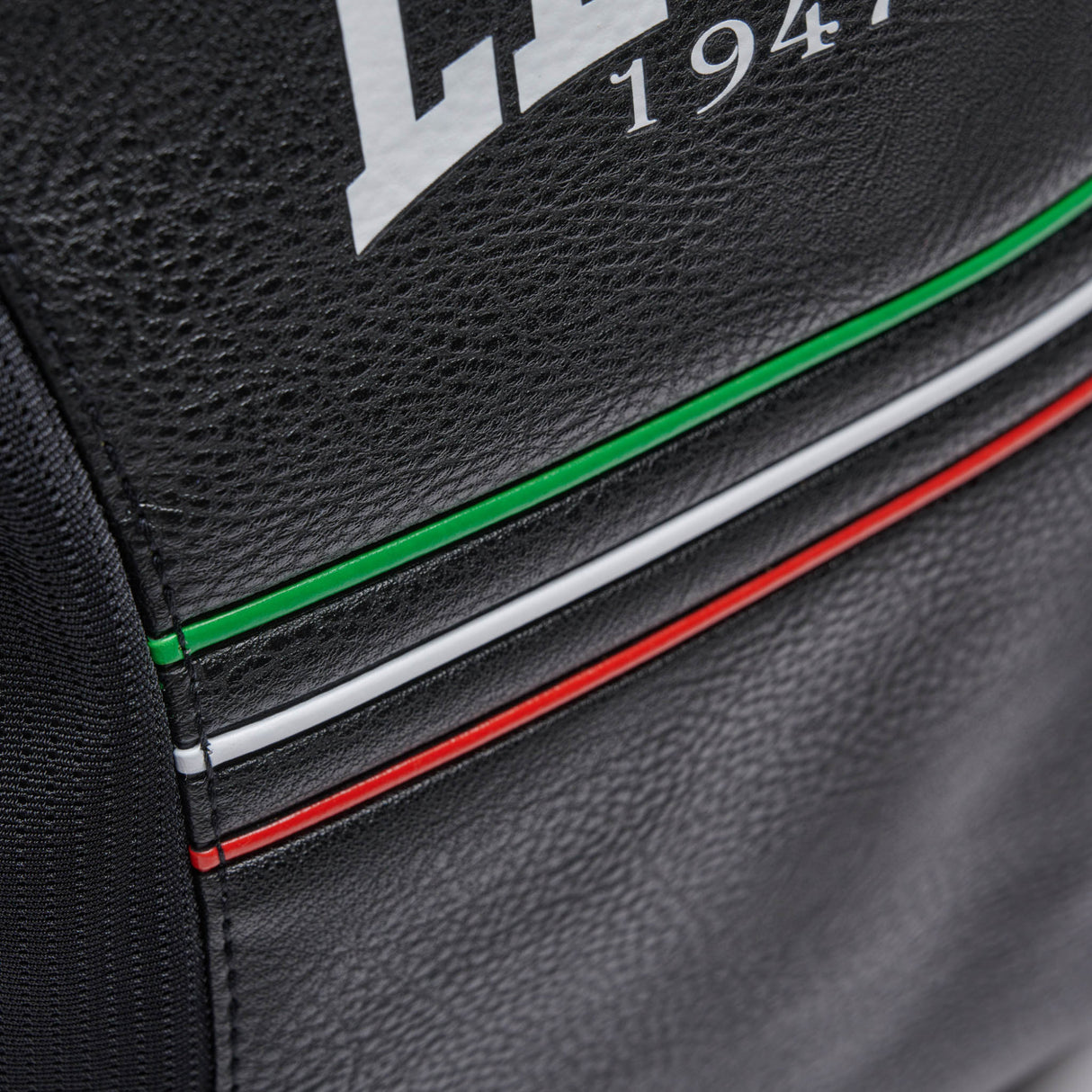 Leone 1947 AC954  Flag nahrbtnik