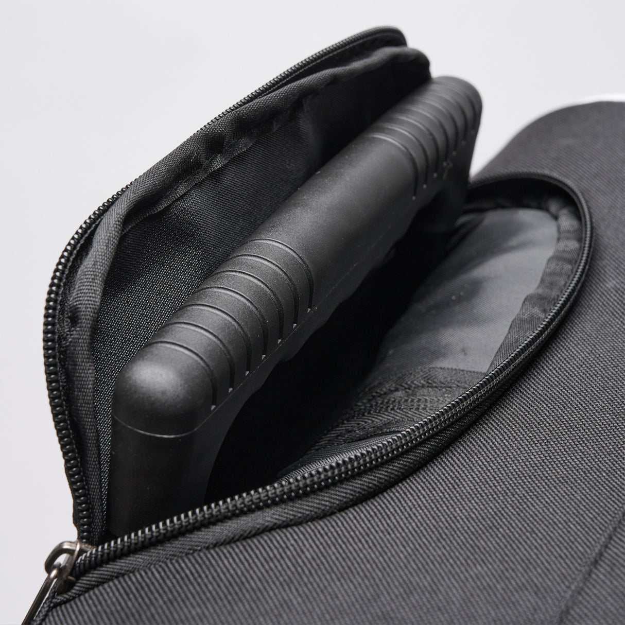 Leone 1947 AC977 DNA Troley  Black torba