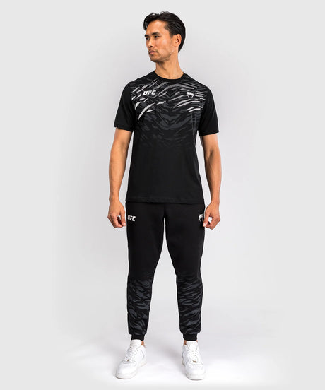 UFC Fusion by Venum Replica Black majica kratki rokavi