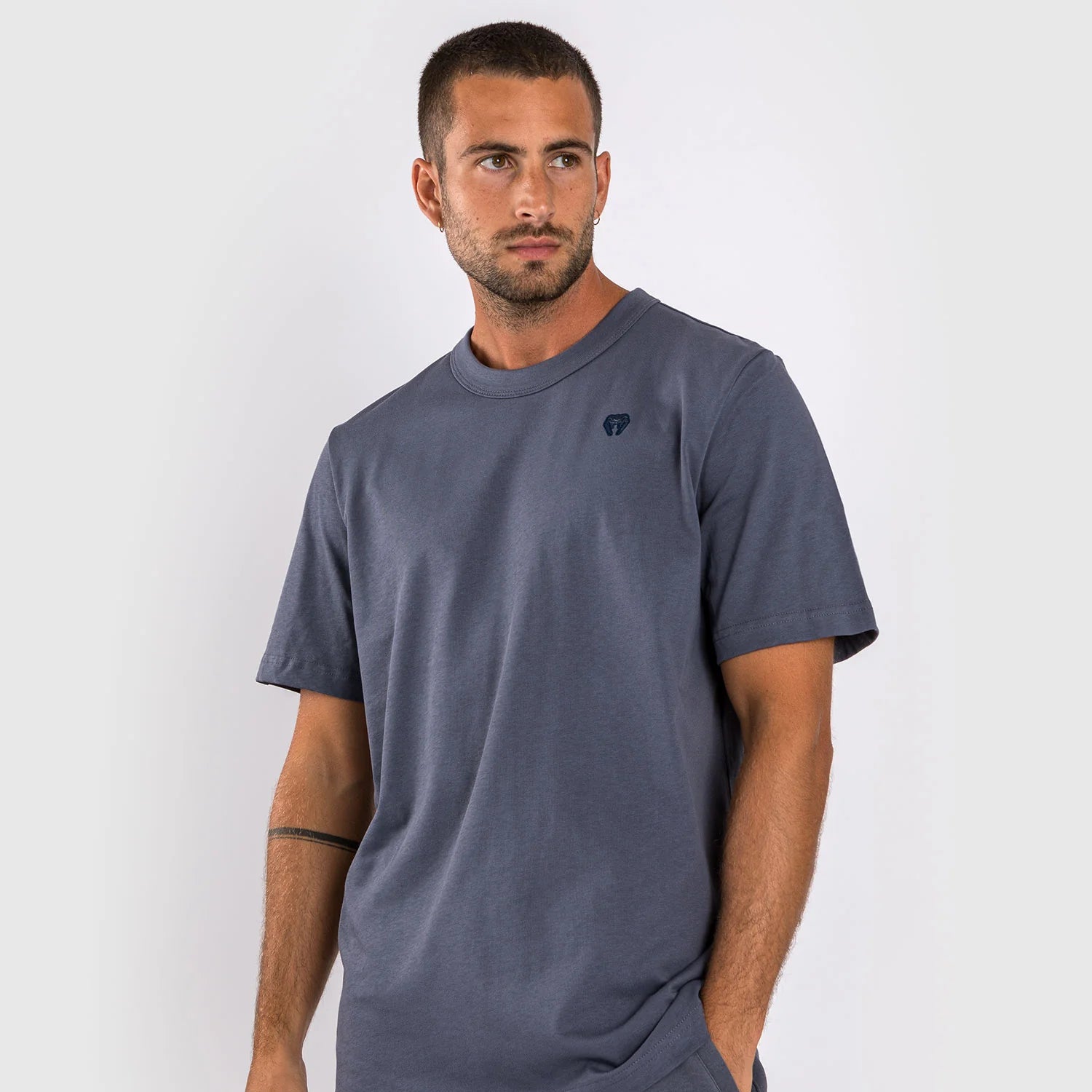 Venum Silent Power Navy Blue majica