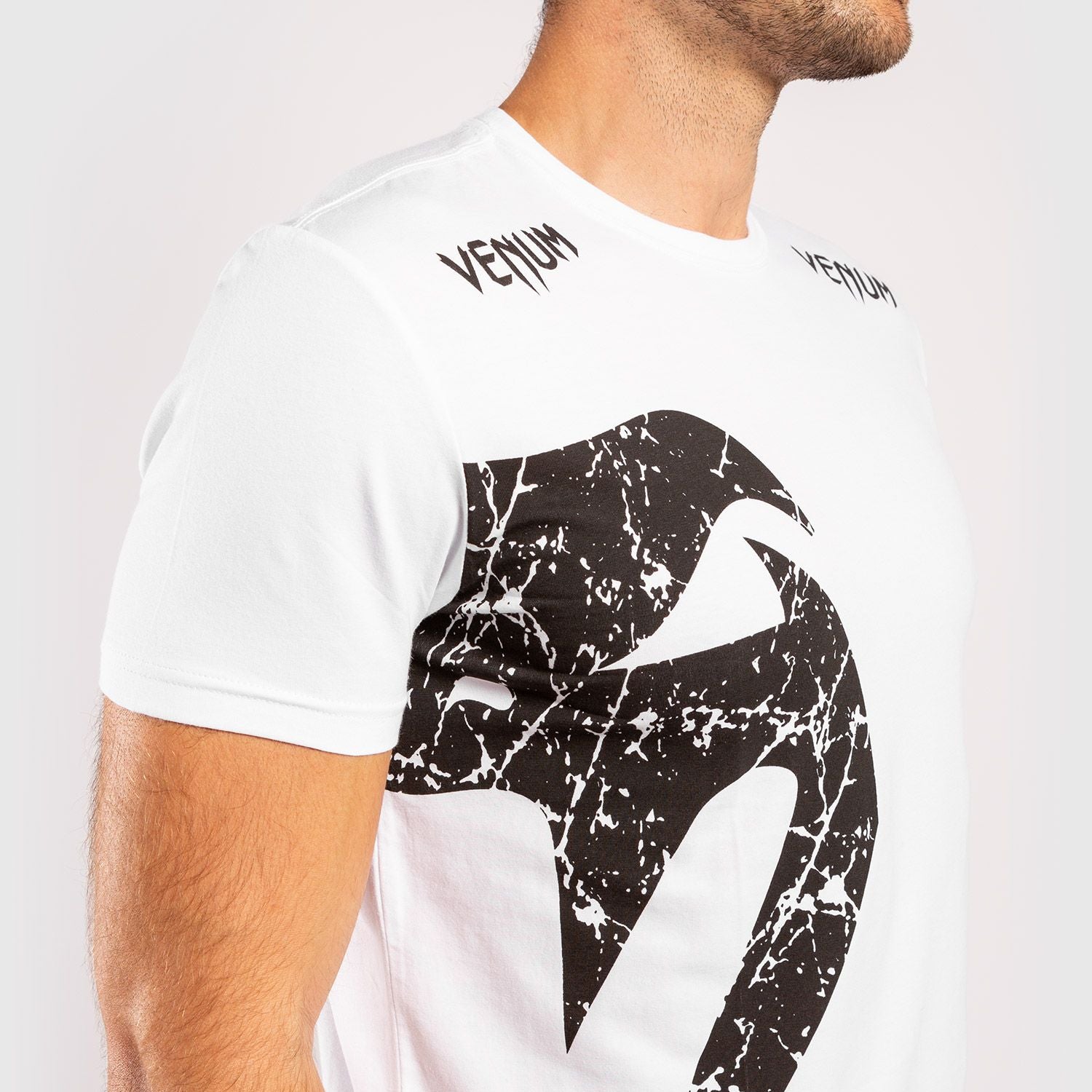 Venum Giant White majica