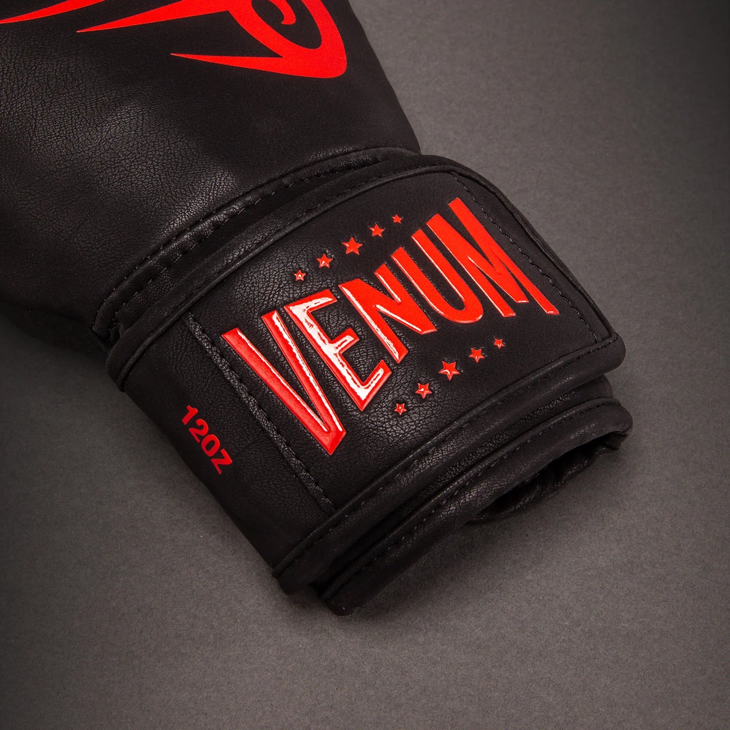Venum x Mike Tyson Replica Black/Red Rokavice Za Boks