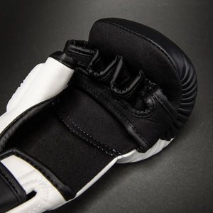 Venum Attack 2.0 Black/White sparing rukavice