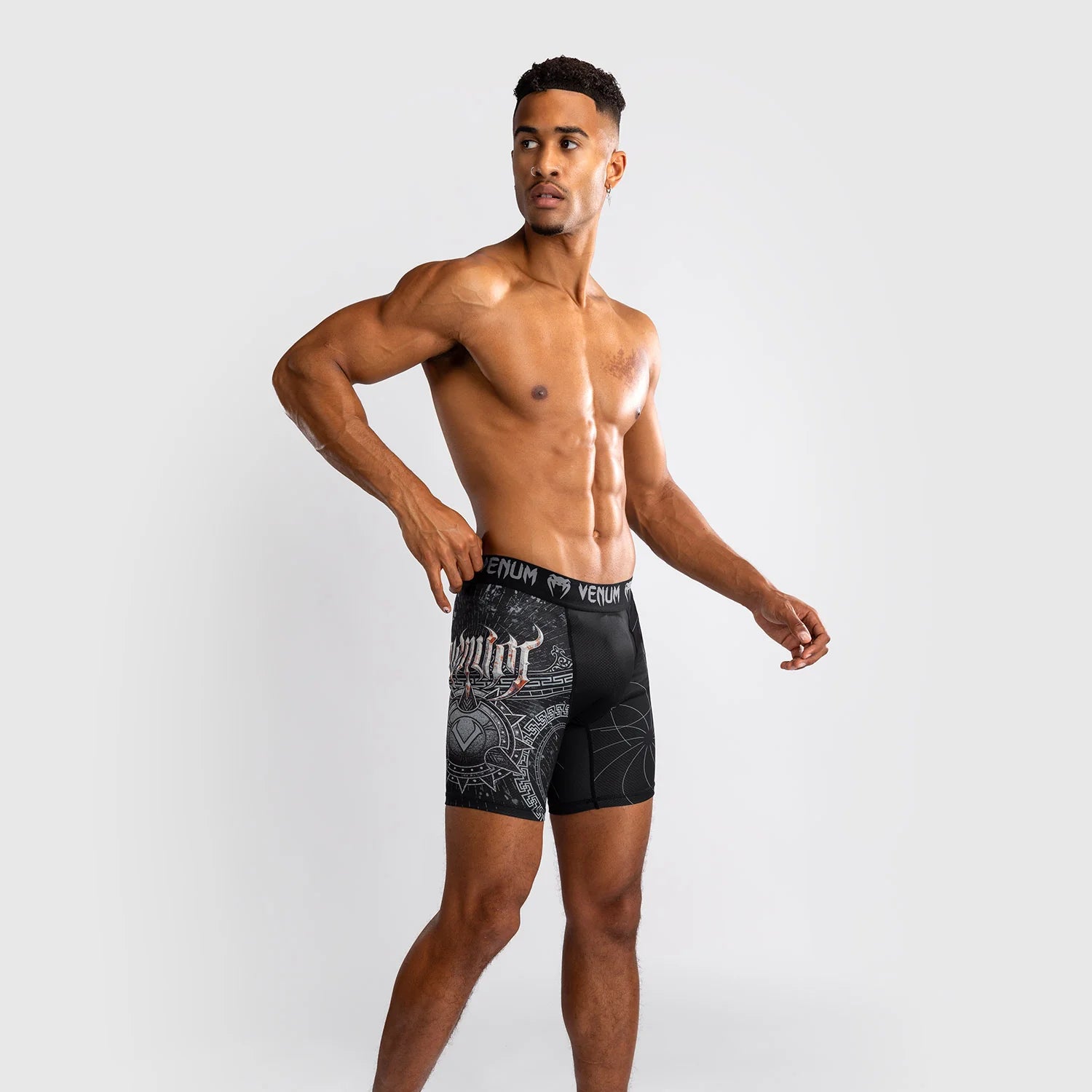 Venum Gladiator 5.0 Black/Silver Kratke Pajkice