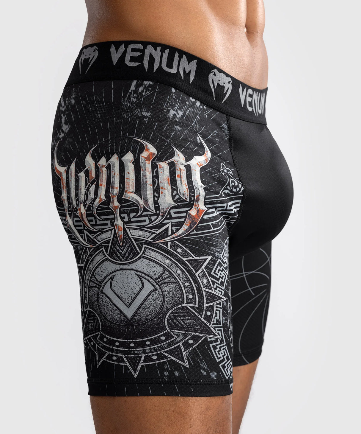 Venum Gladiator 5.0 Black/Silver Kratke Pajkice