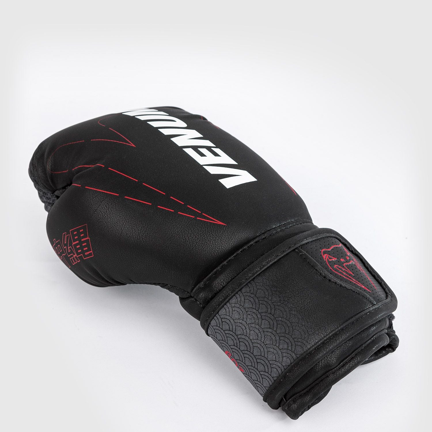 Otroške Venum Okinawa 3.0 Black/Red rokavice