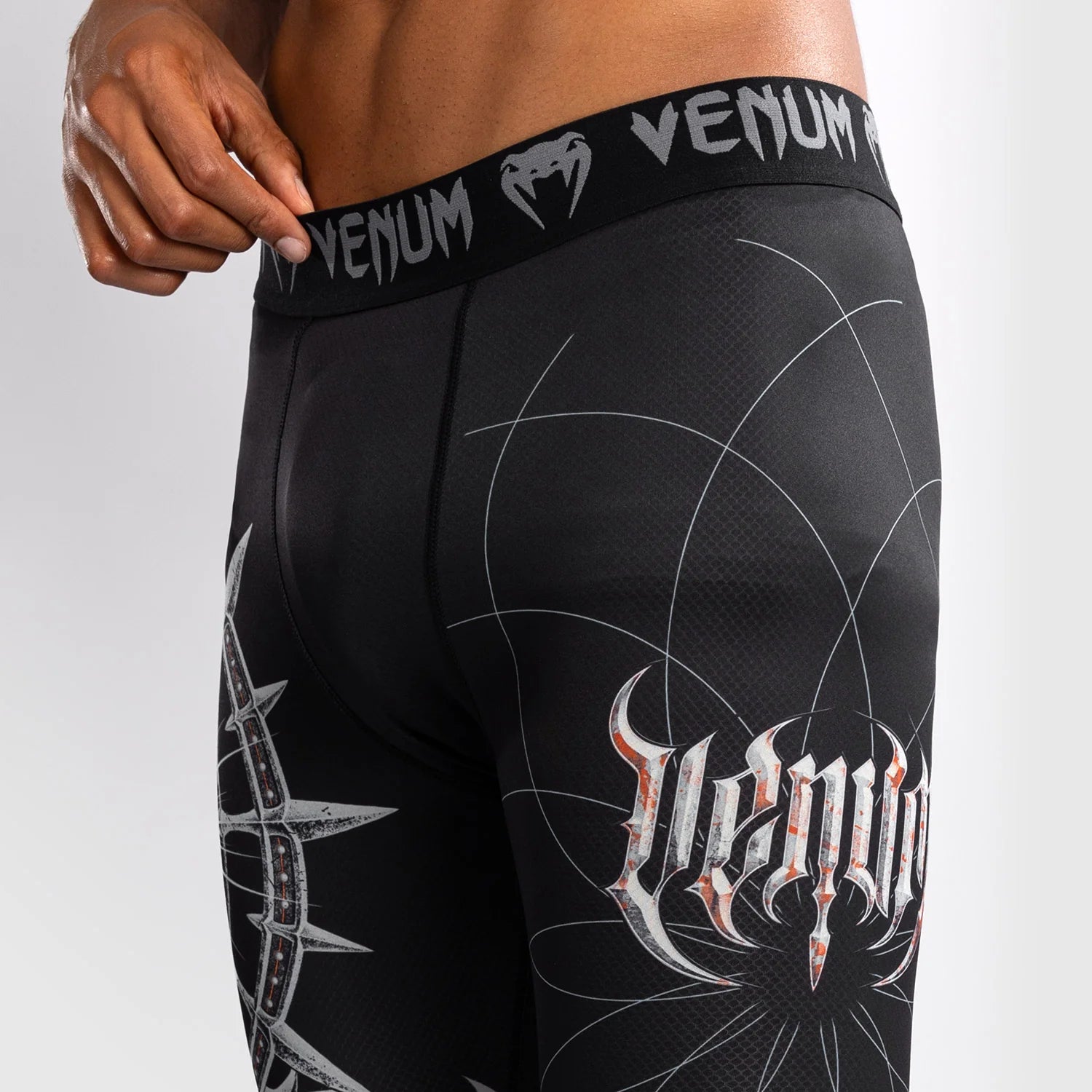 Venum Gladiator 5.0 Black/Silver Pajkice