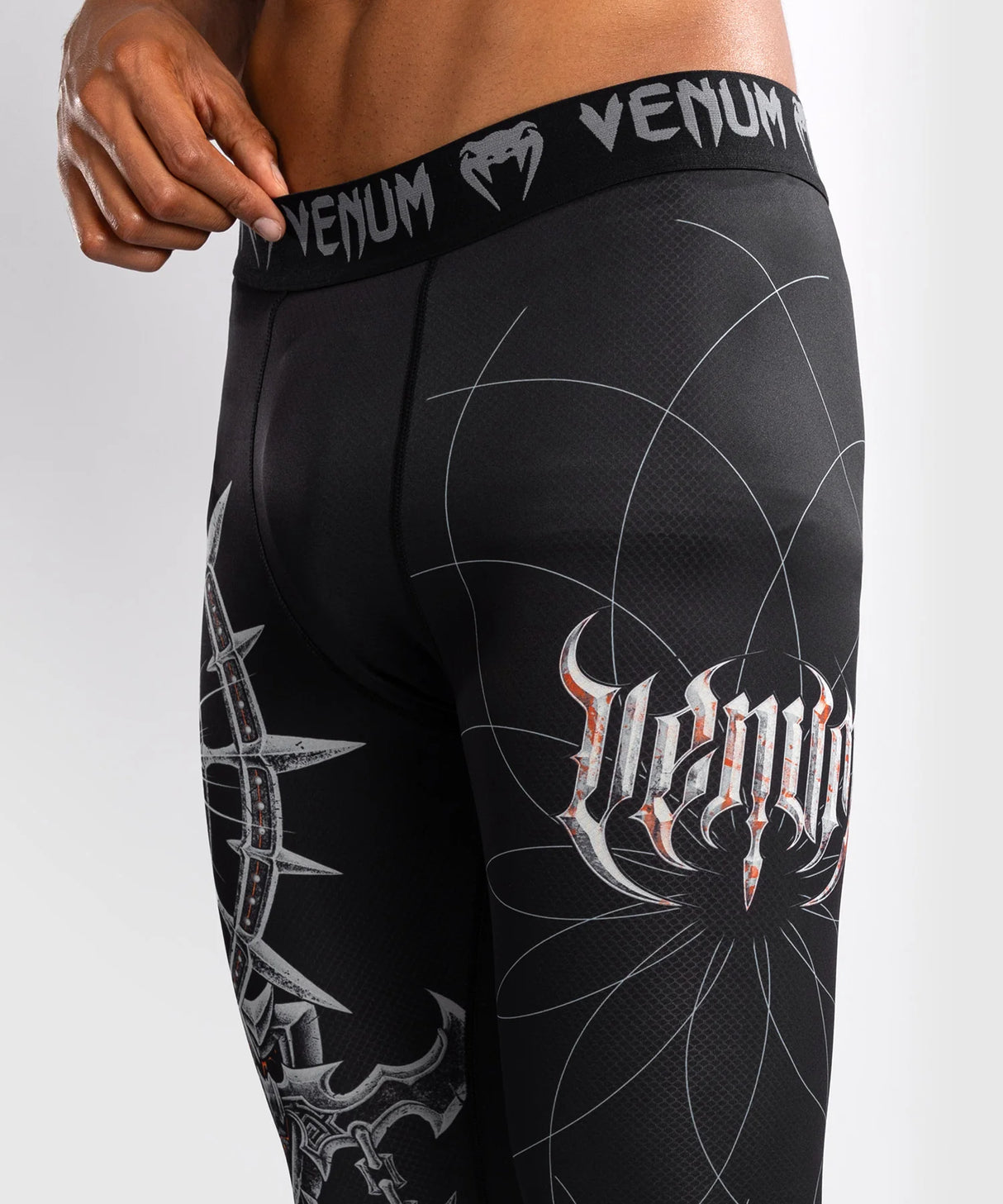 Venum Gladiator 5.0 Black/Silver Pajkice