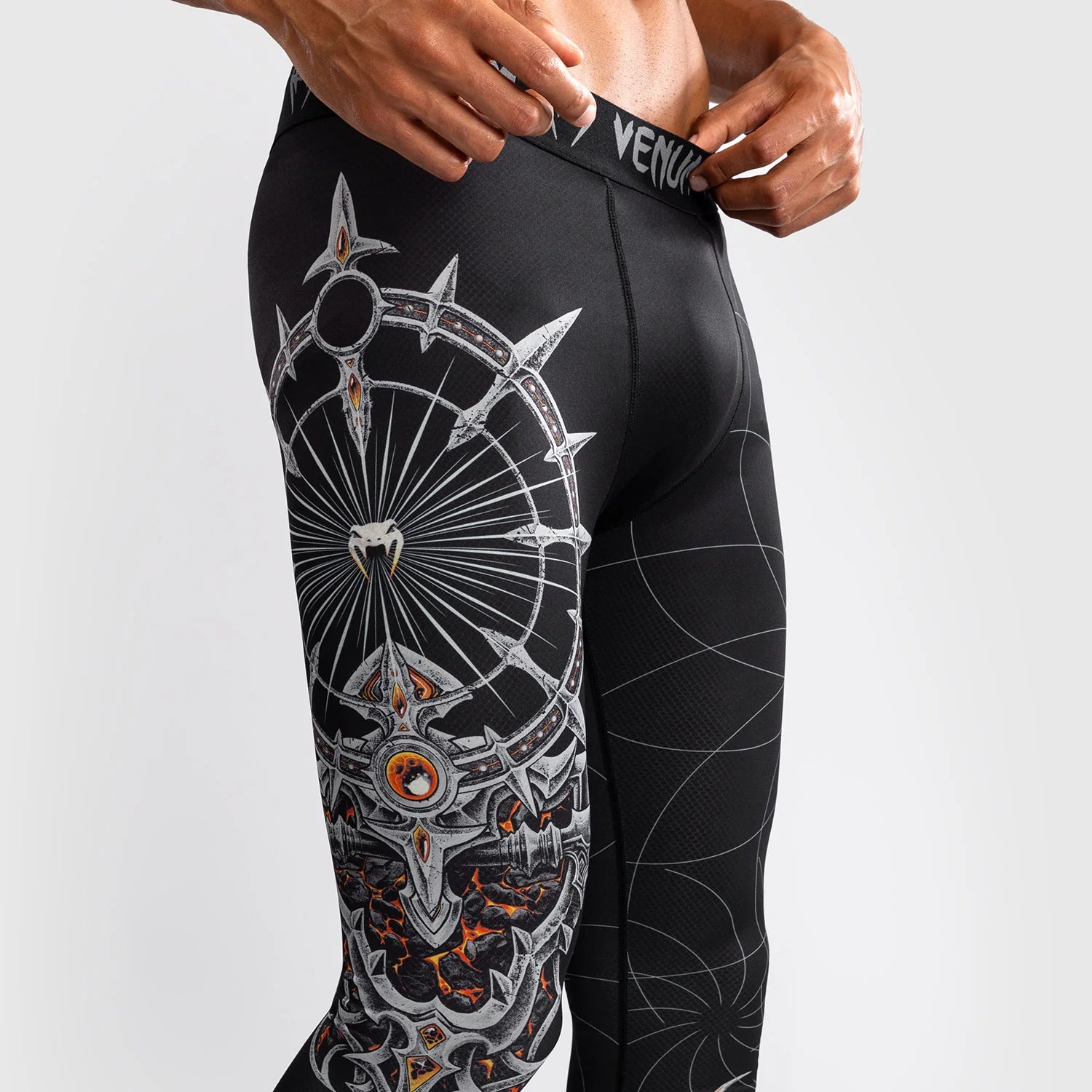 Venum Gladiator 5.0 Black/Silver Pajkice