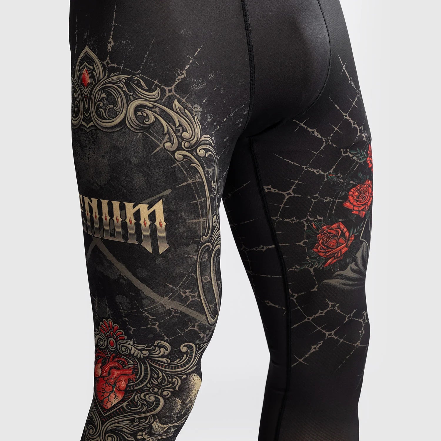 Venum Santa Muerte 5.0 Deep Black/Gold Pajkice