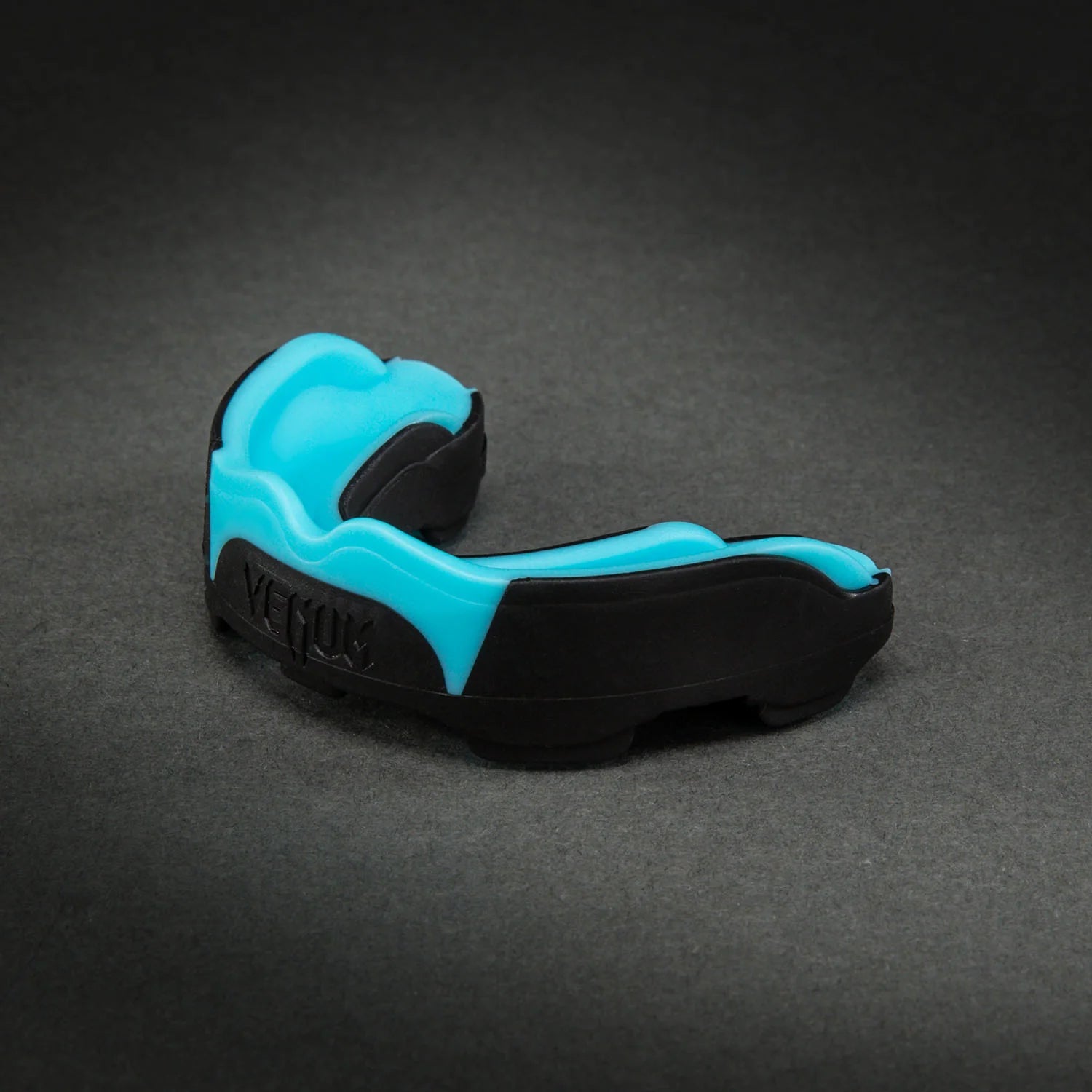 Venum Predator Black/Turquoise ščitnik za zobe