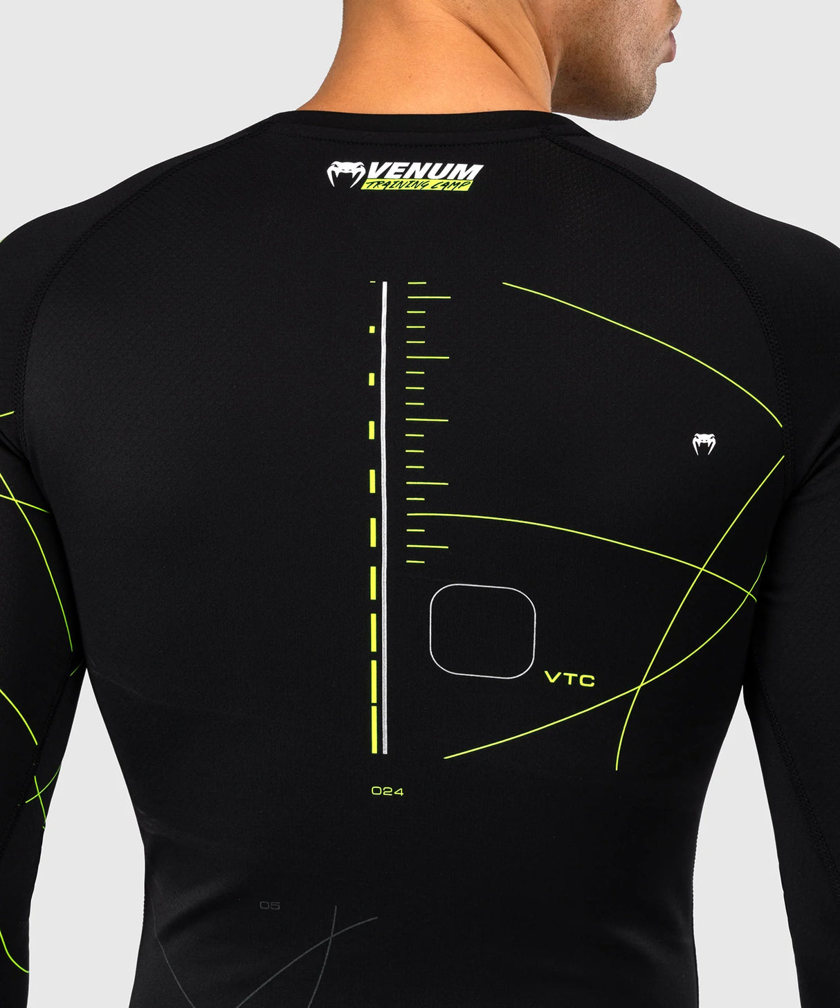 Venum Training Camp 4.0 Black/Neo Green Rashguard Dolgi Rokavi