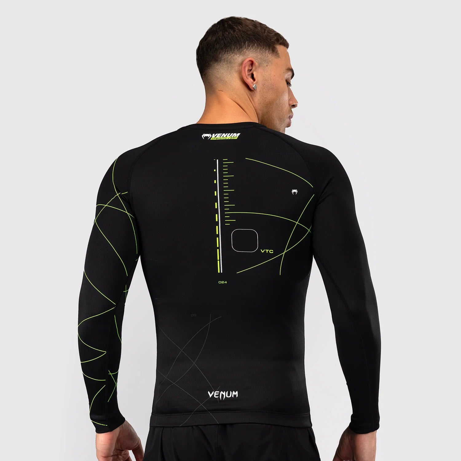 Venum Training Camp 4.0 Black/Neo Green Rashguard Dolgi Rokavi