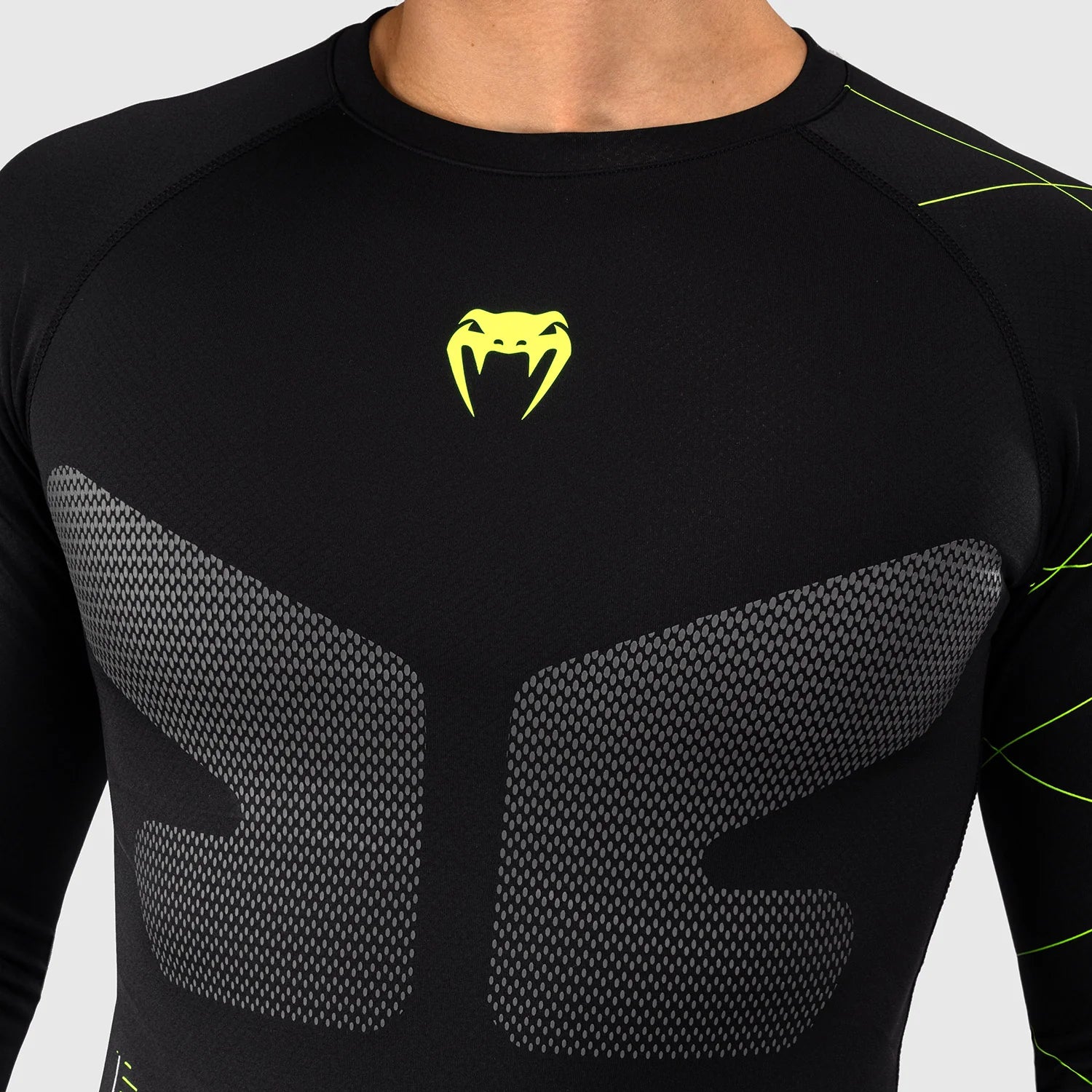 Venum Training Camp 4.0 Black/Neo Green Rashguard Dolgi Rokavi