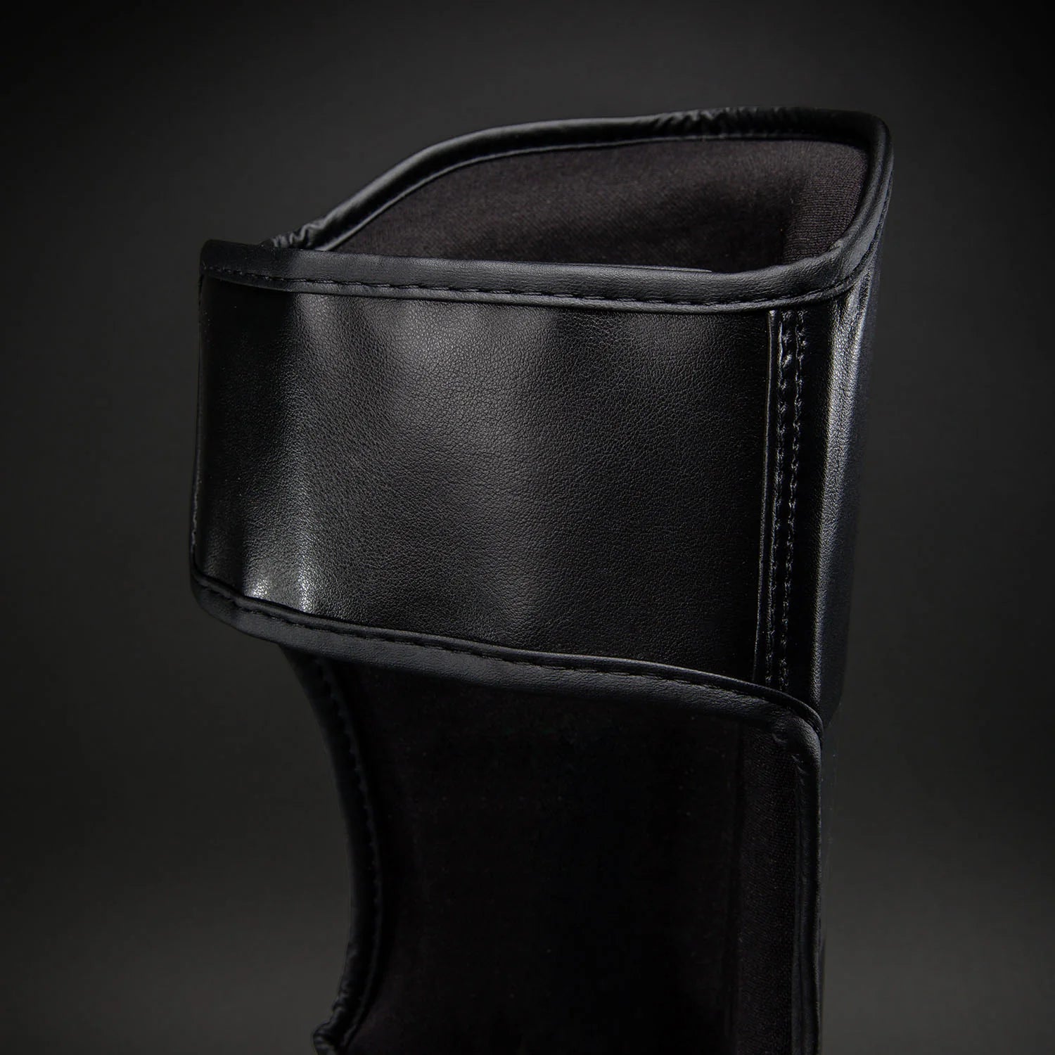 Ringhorns Charger Black/Gold ščitniki za golen in nart