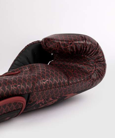 Venum x Assassin's Burgundy/Black rokavice za boks