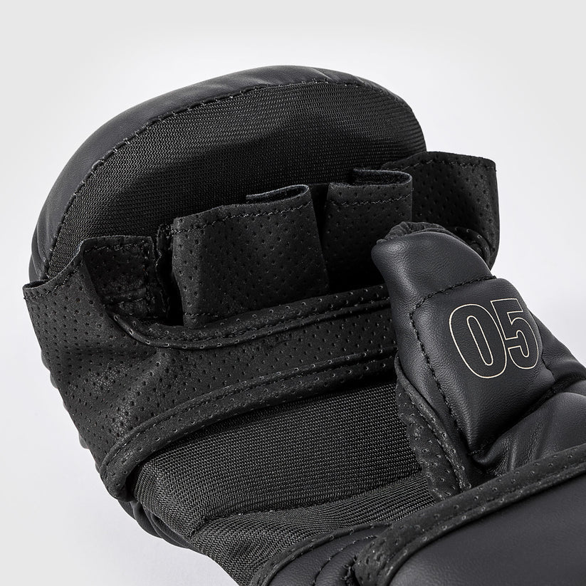 Venum Impact Evo Black rokavice MMA za sparing