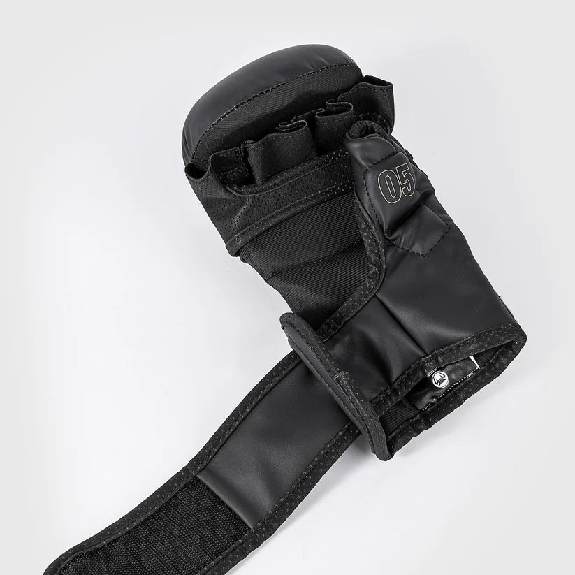Venum Impact Evo Black rokavice MMA za sparing