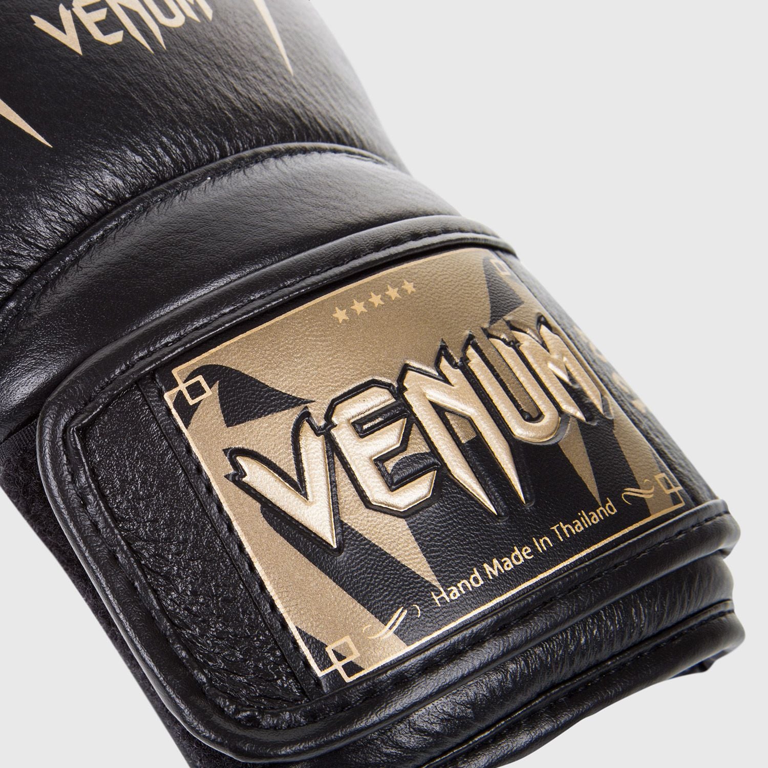 Venum Giant 3.0 Black/Gold rokavice