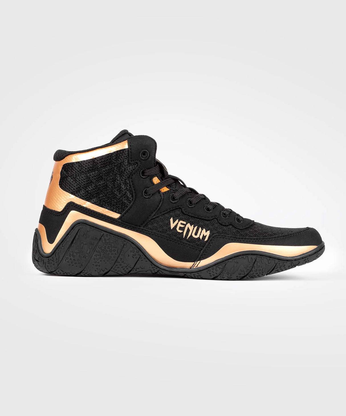 Venum Elite Black/Bronze čevlji za rokoborbo