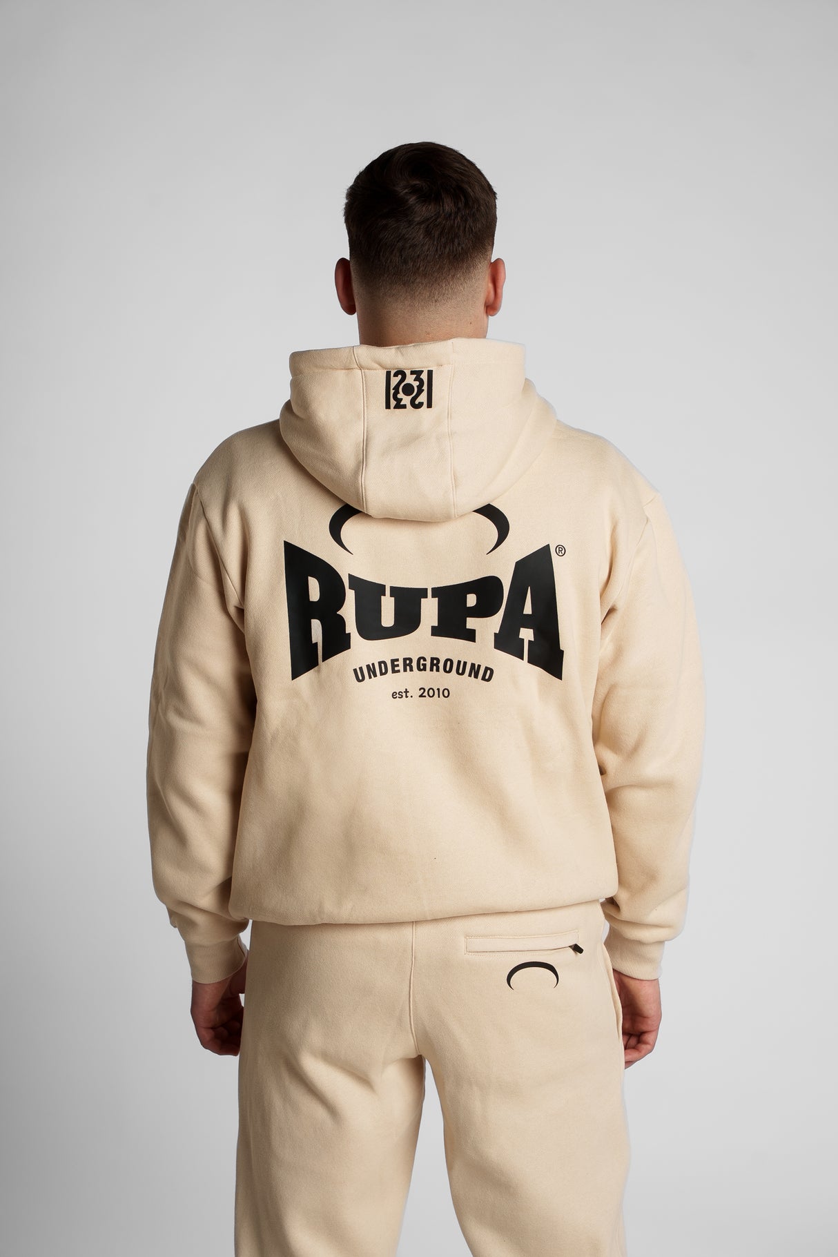 RUPA I BLKN01 I BEIGE/BLACK I HOODIE
