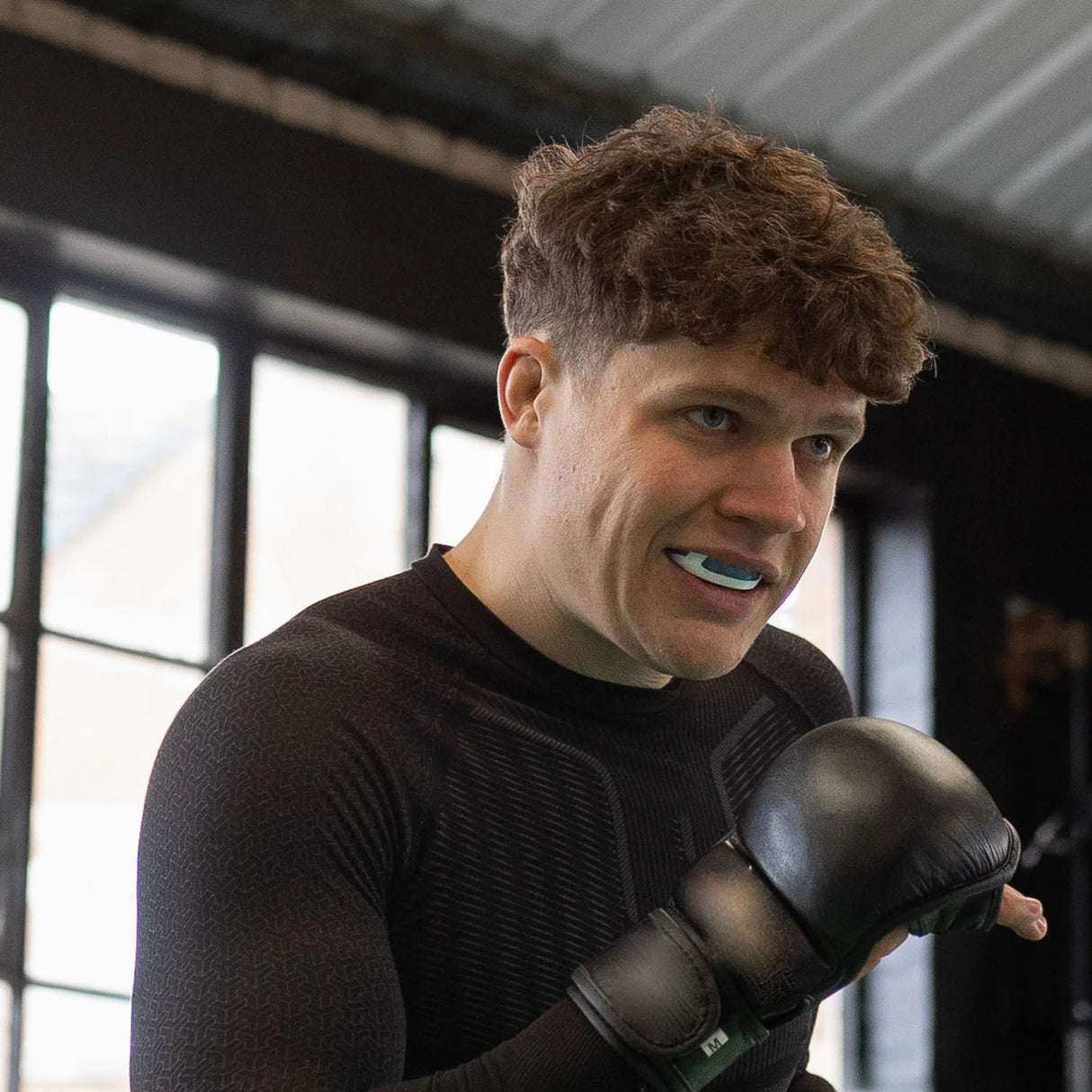 SAFEJAWZ  Nitro Series White & Blue Ščitnik Za Zobe