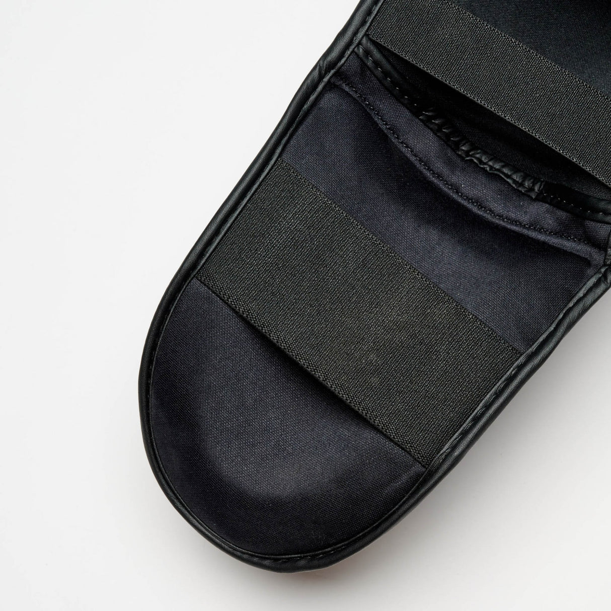 Leone 1947 PT119 Black Edition ščitniki za golen in nart