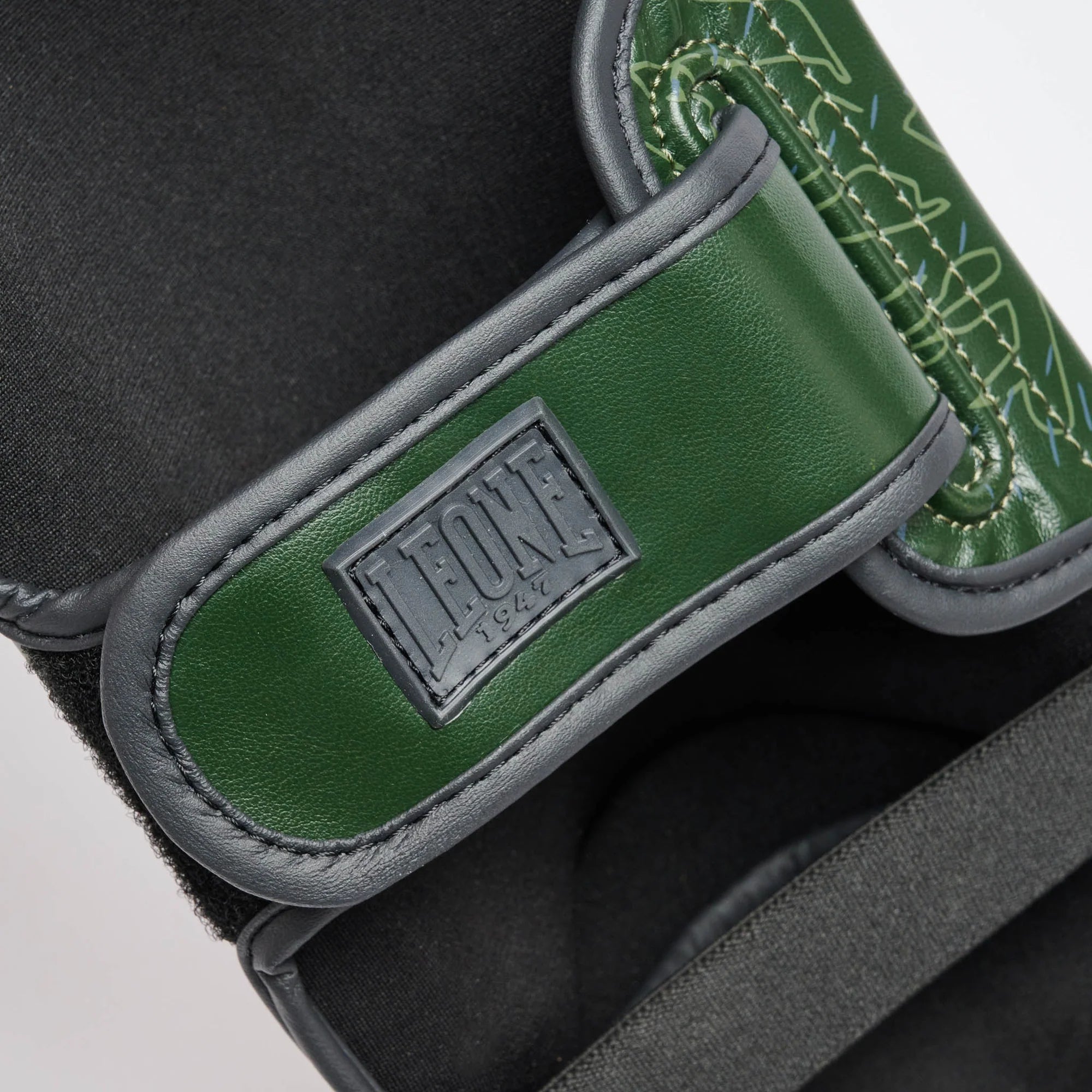 Leone 1947 PT162 Primal Instinct Green Ščitniki za golen in nart