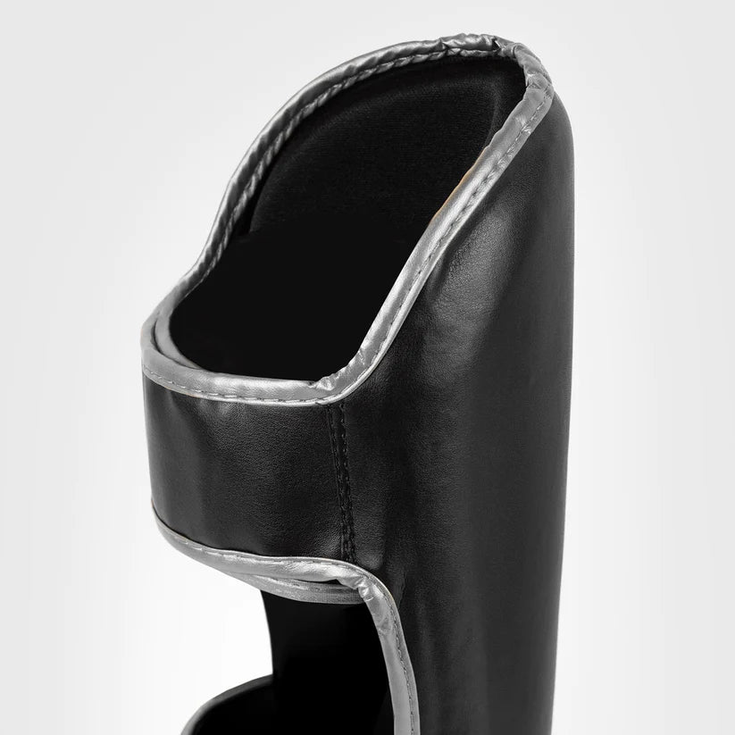 Venum Challenger Standup Black/Silver Shinguards