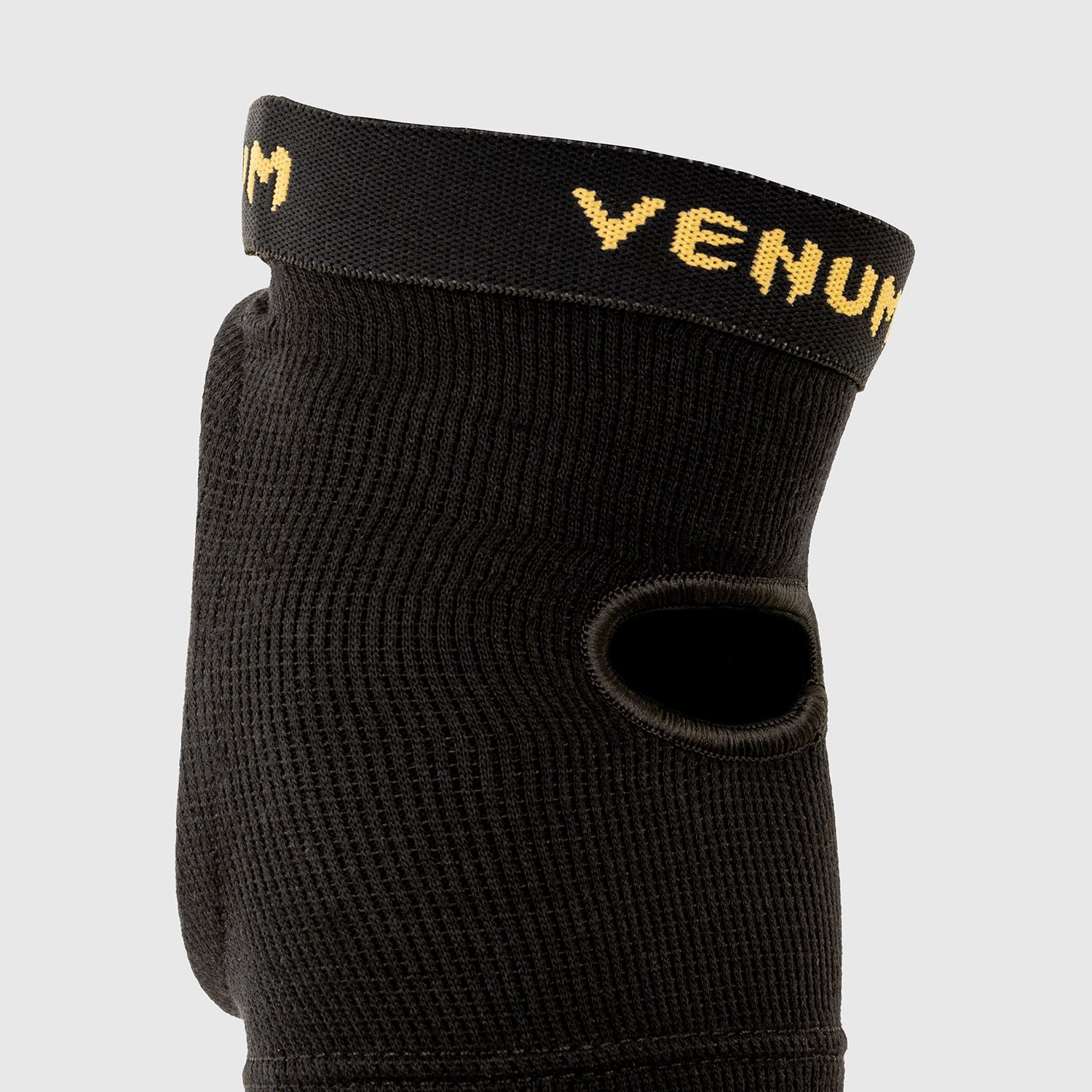 Venum Kontact Black/Gold ščitniki za komolec