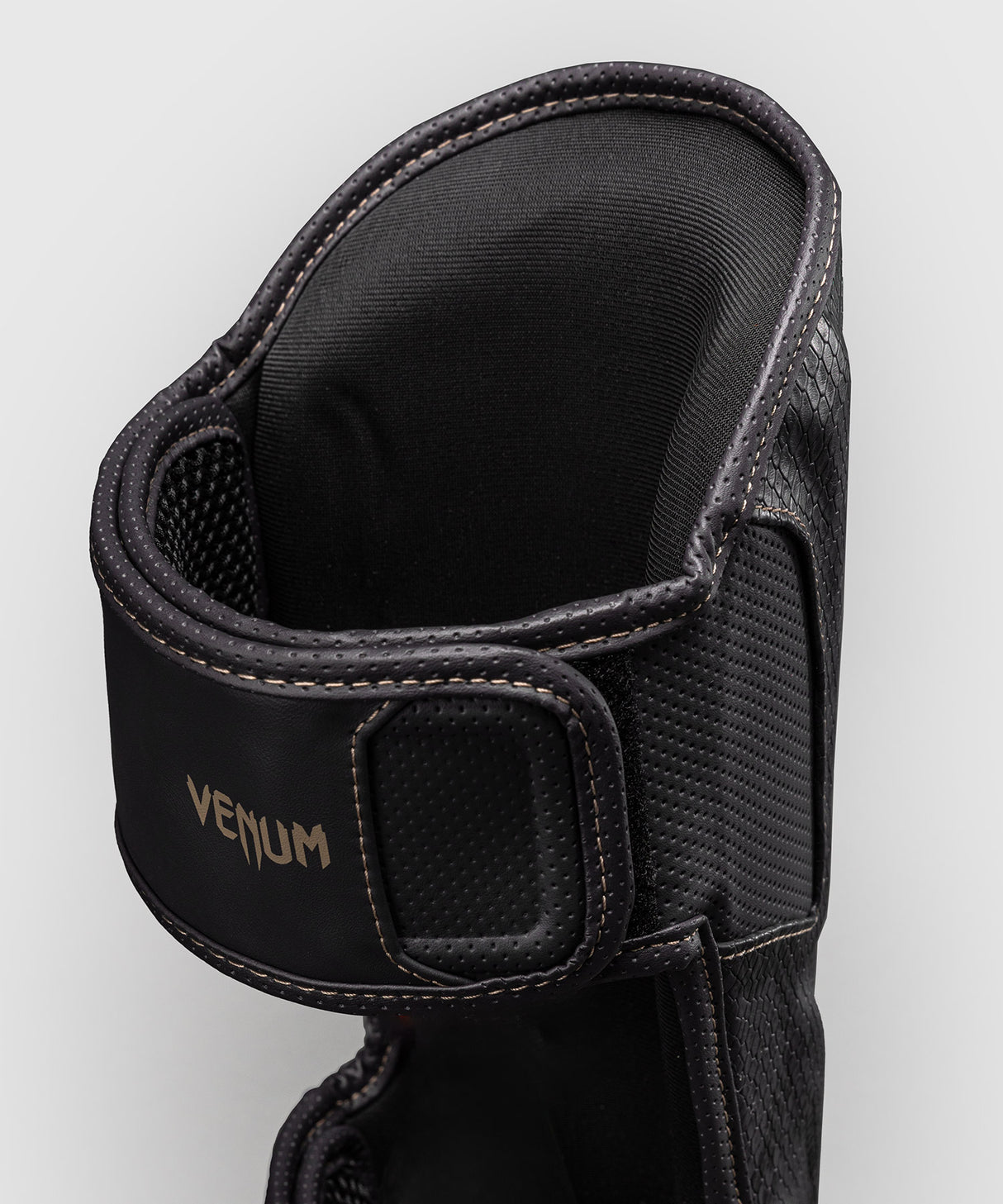 Venum Impact Evo Scales Dark Grey Ščitniki Za Golen In Nart