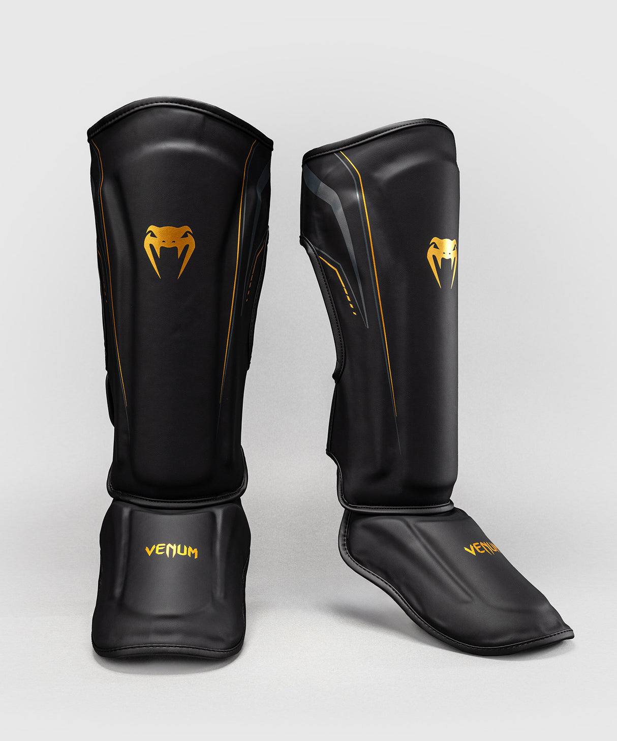 Venum Streamline Shin Guards - Black/Gold