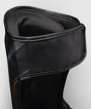 Venum Streamline Shin Guards - Black/Gold