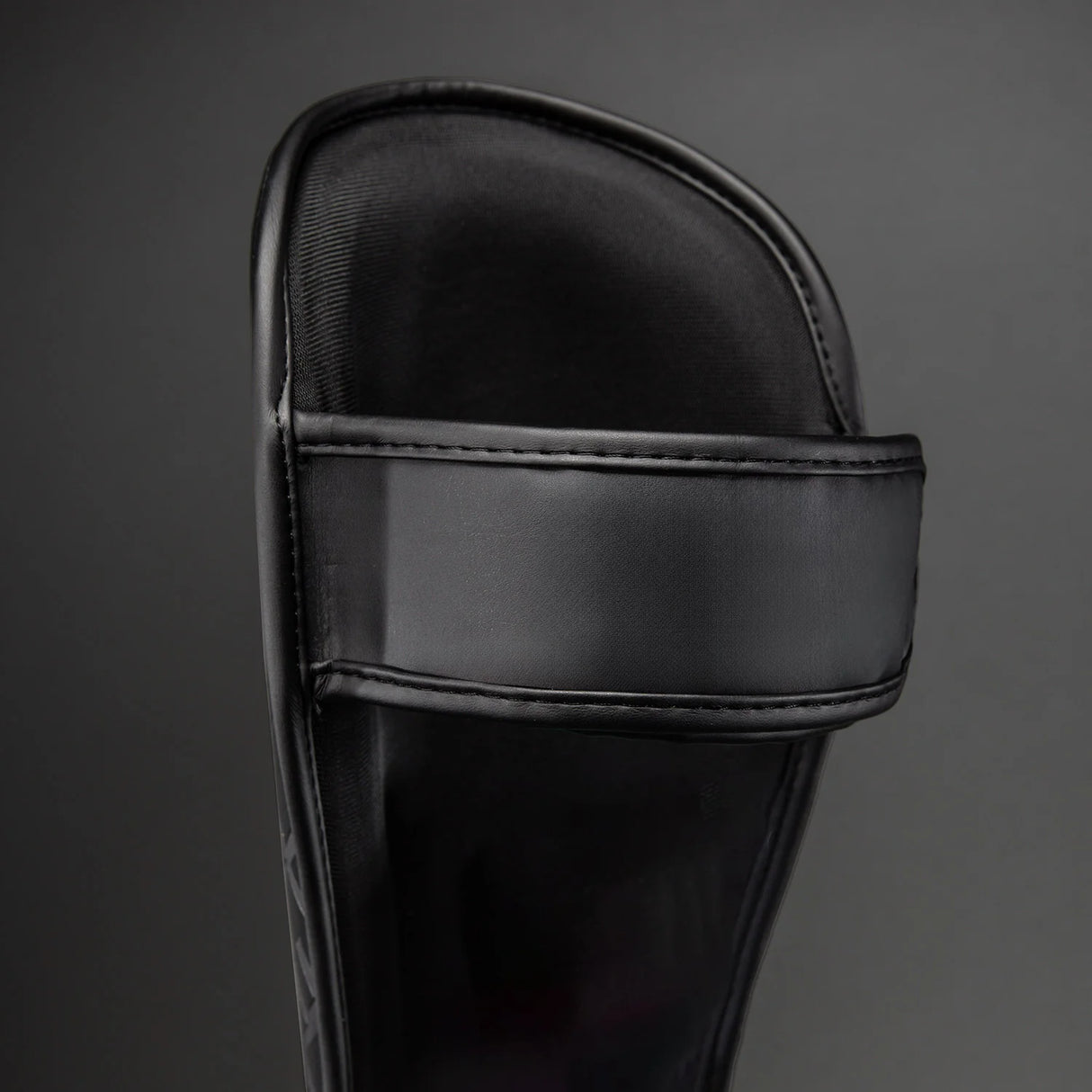 Venum Contender 1.5 XT 3D Black/Gold štitnici za potkoljenicu i stopalo