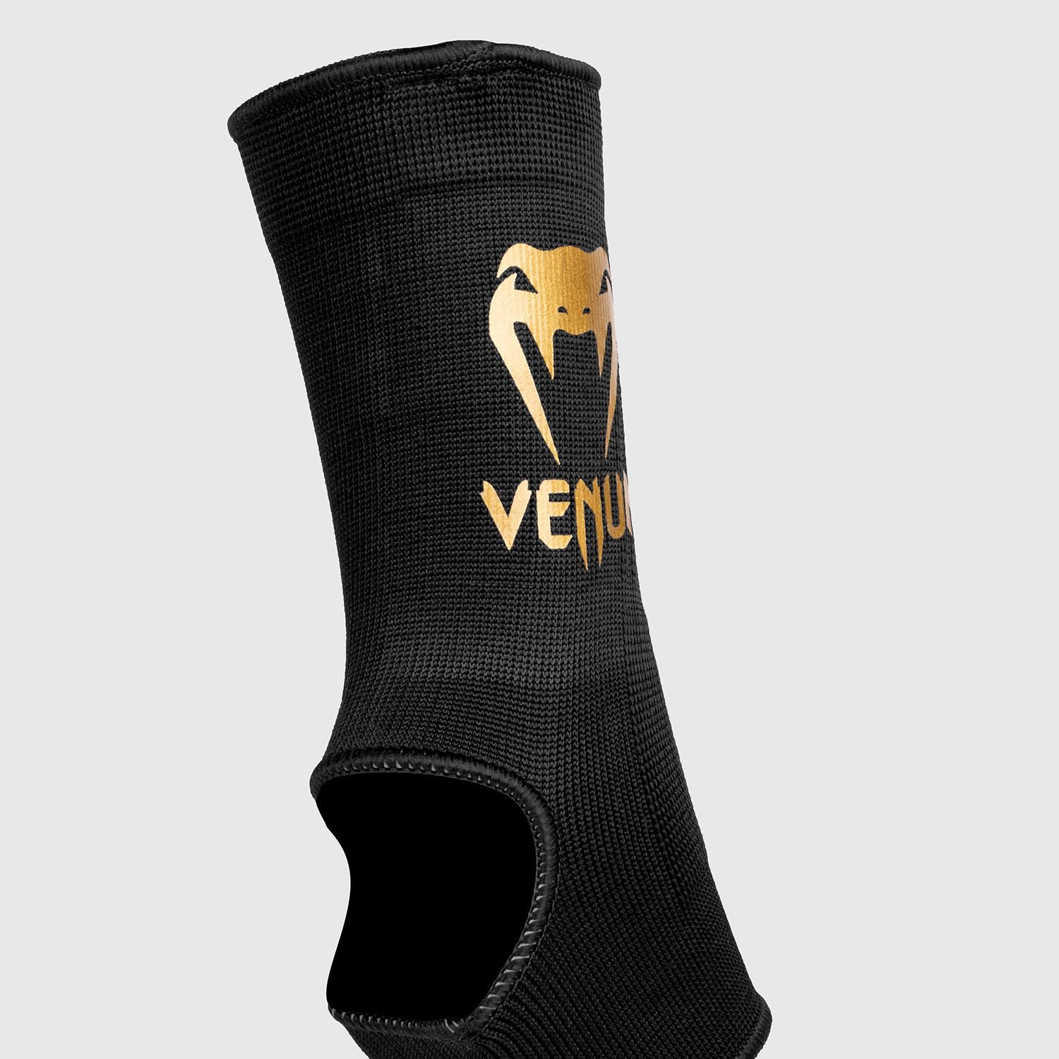 Venum Kontact Black/Gold steznik za gleženj 