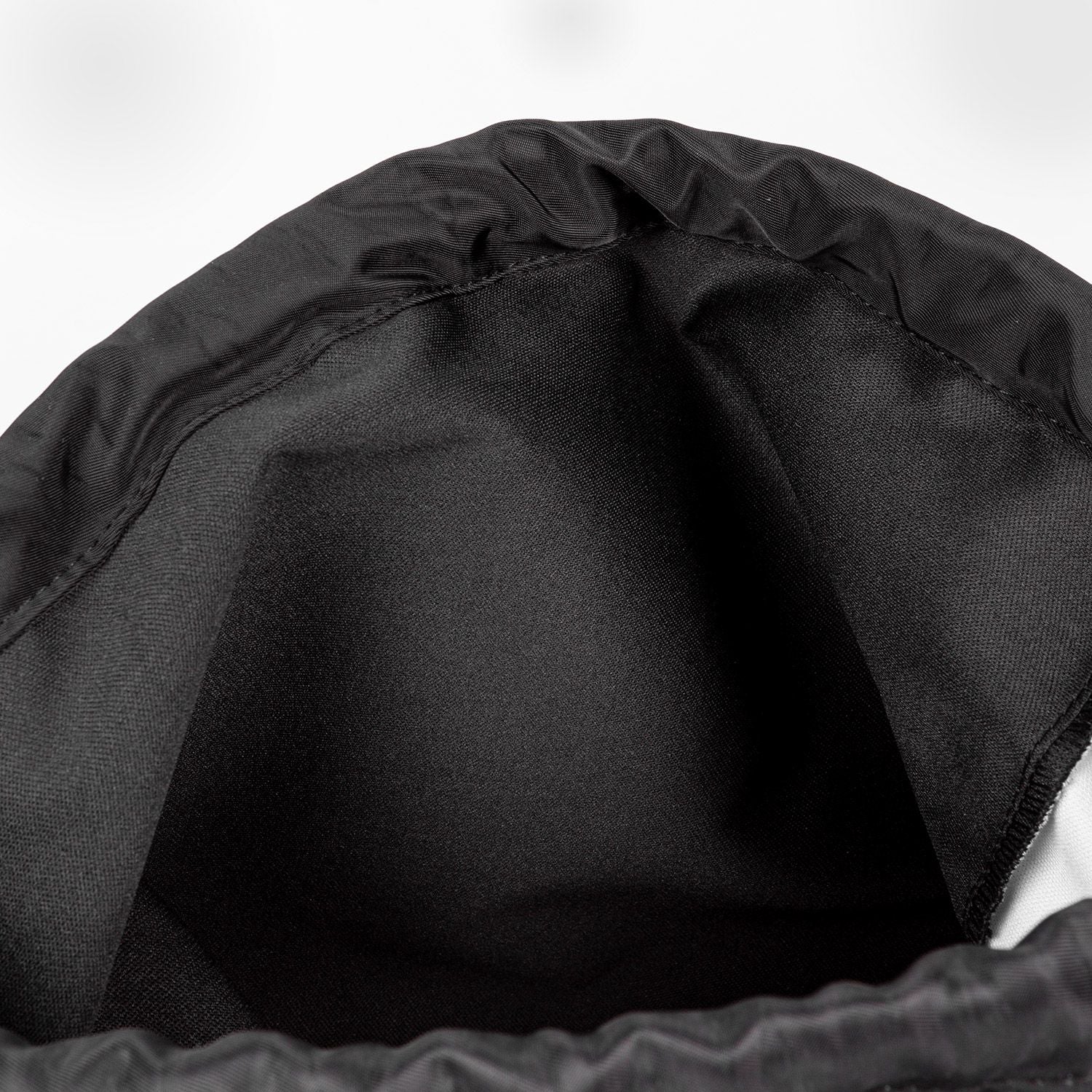 Venum Classic Black/Gold nahrbtnik na vrvice