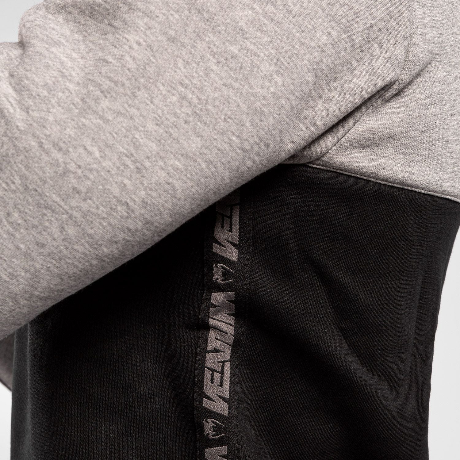 Venum Connect Black/Heather Gray Sweatshirt
