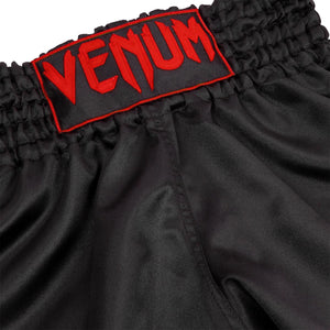 Venum Muay Thai Classic Black/Red hlačke za tajski boks