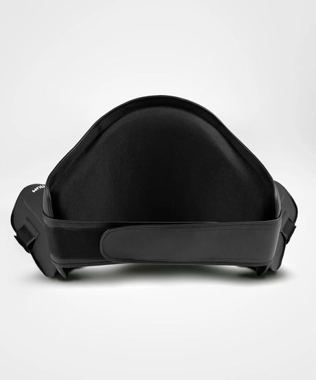 Venum Challenger Black/White trenerski pas fokuser