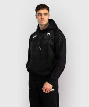 UFC Zenith by Venum Replica Black kapucar