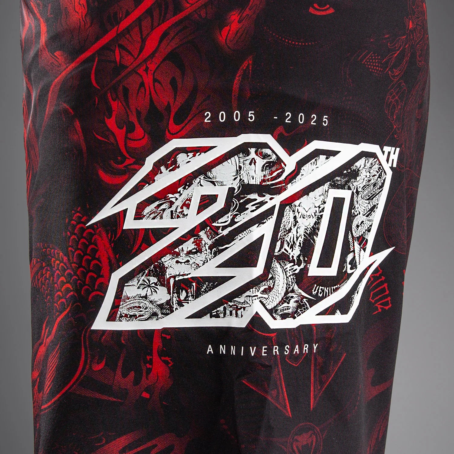 Venum 20th Anniversary Black/Red MMA hlačke