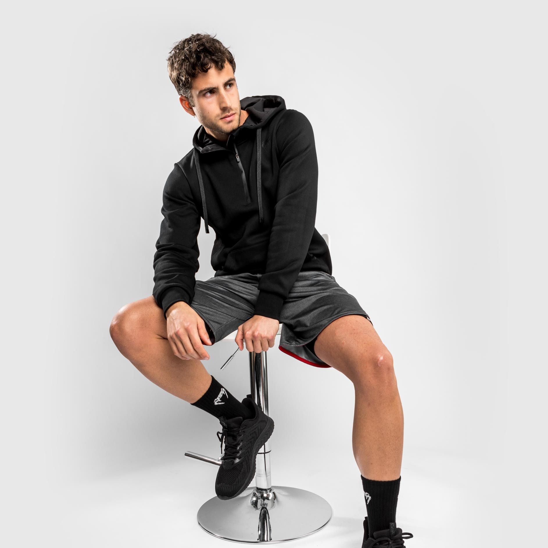 Venum Contender Evo Black kapucar