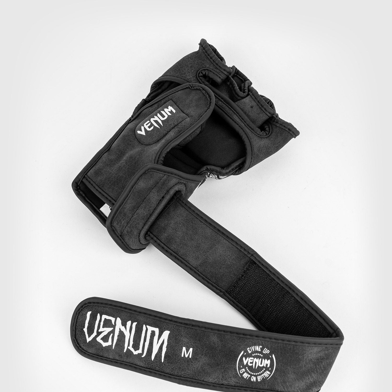Venum GLDTR 4.0 Black/White rokavice za mma
