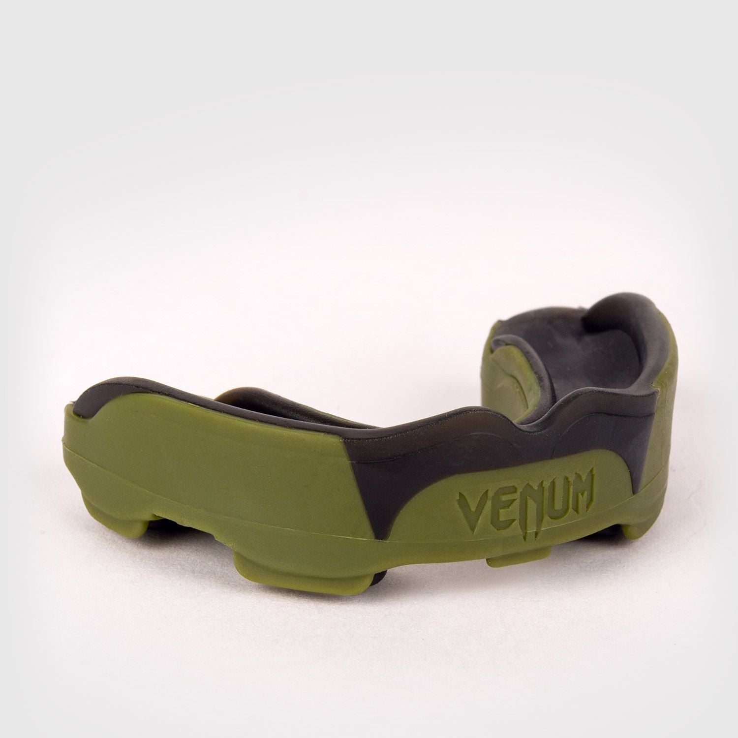Venum Predator Khaki/Black ščitnik za zobe