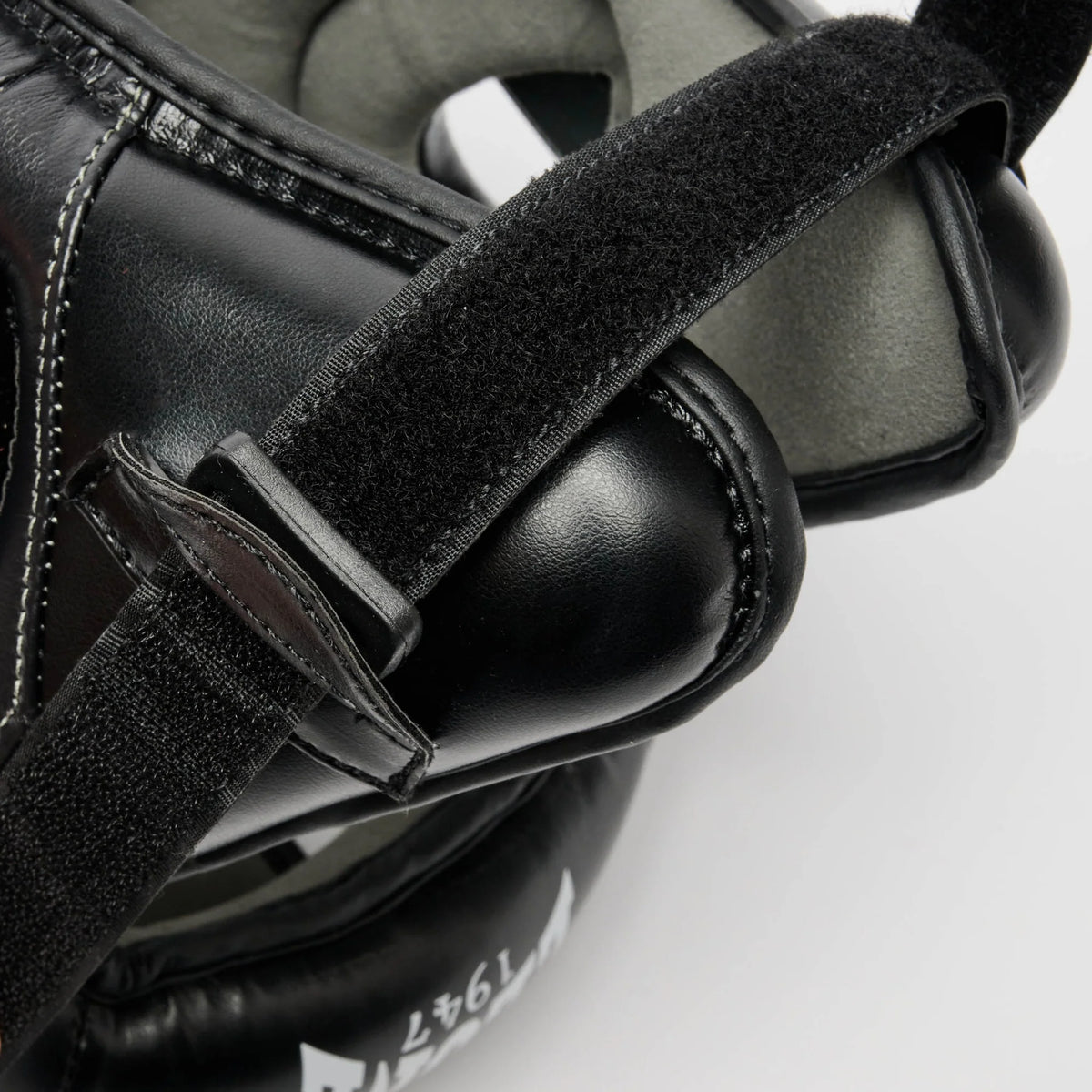 Leone 1947 CS446 WAKO Approved Black čelada