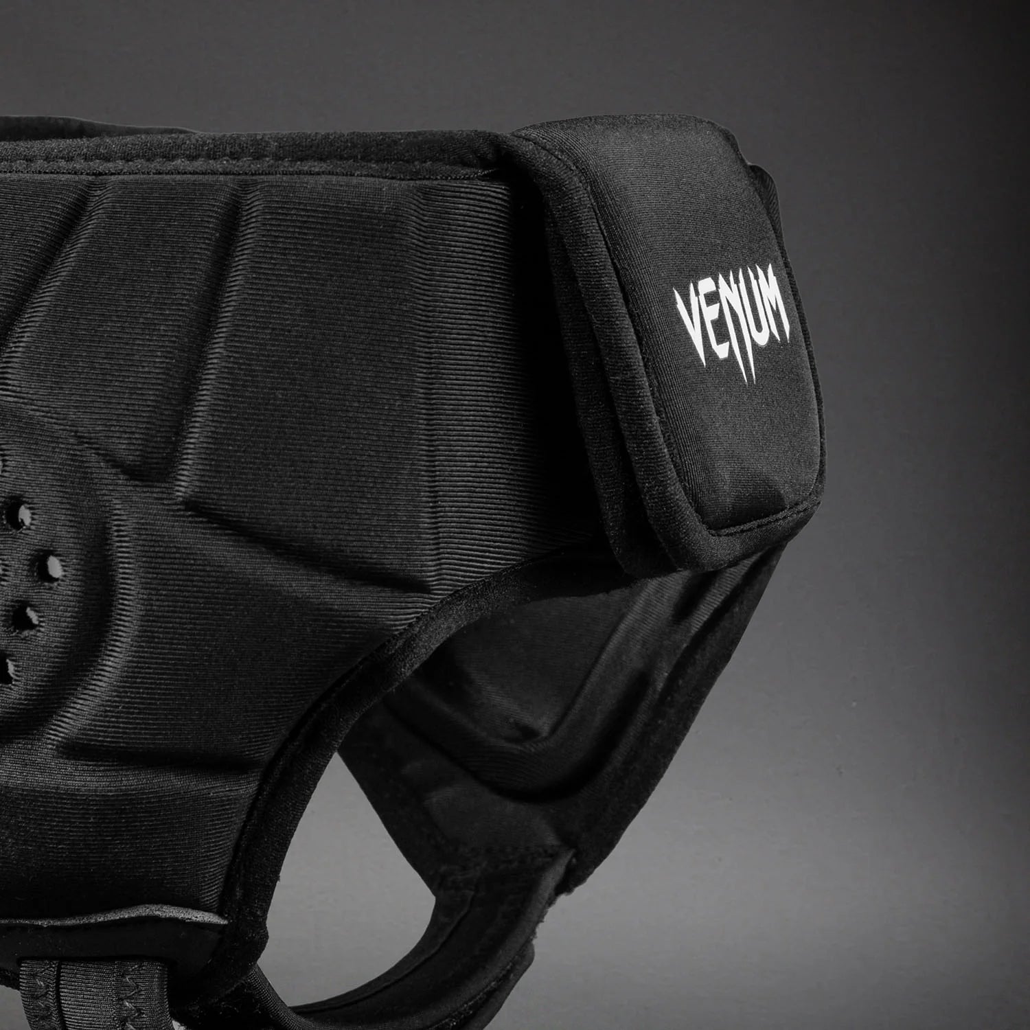 Venum Challenger ščitniki za ušesa – Black